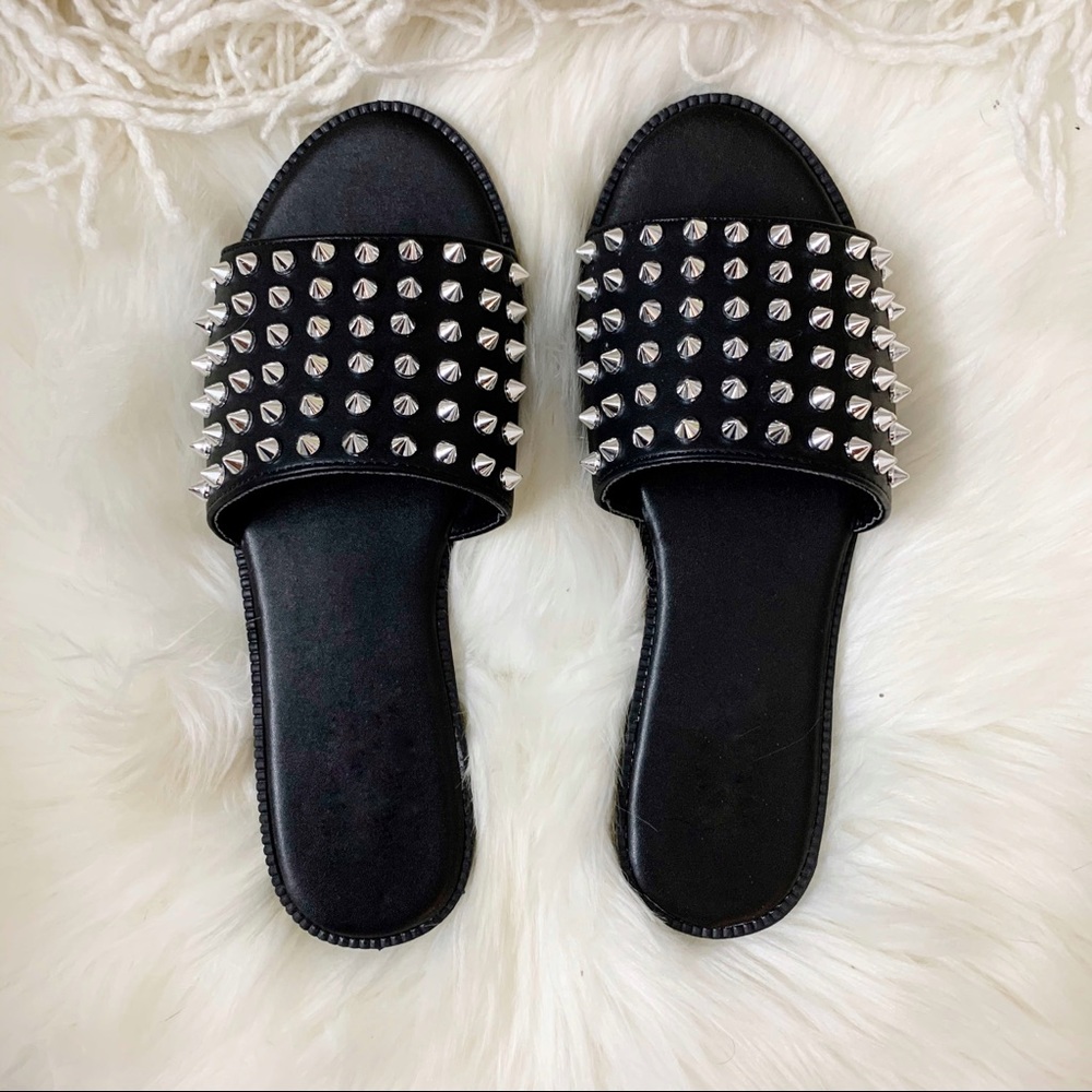 NEW Kristina Sandal- in Black - Picture 2 of 6